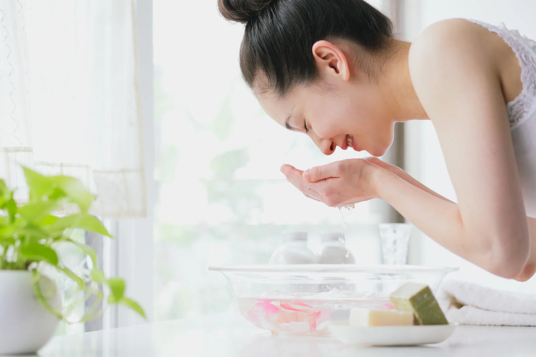 How to use face wash?