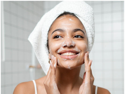 Why Your Face Wash Matters: The Key to Hydrated, Healthy Skin