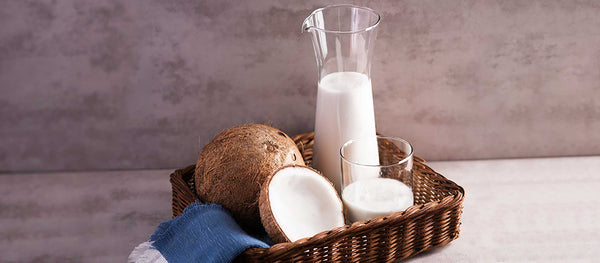 5 Coconut Milk Benefits for Skin