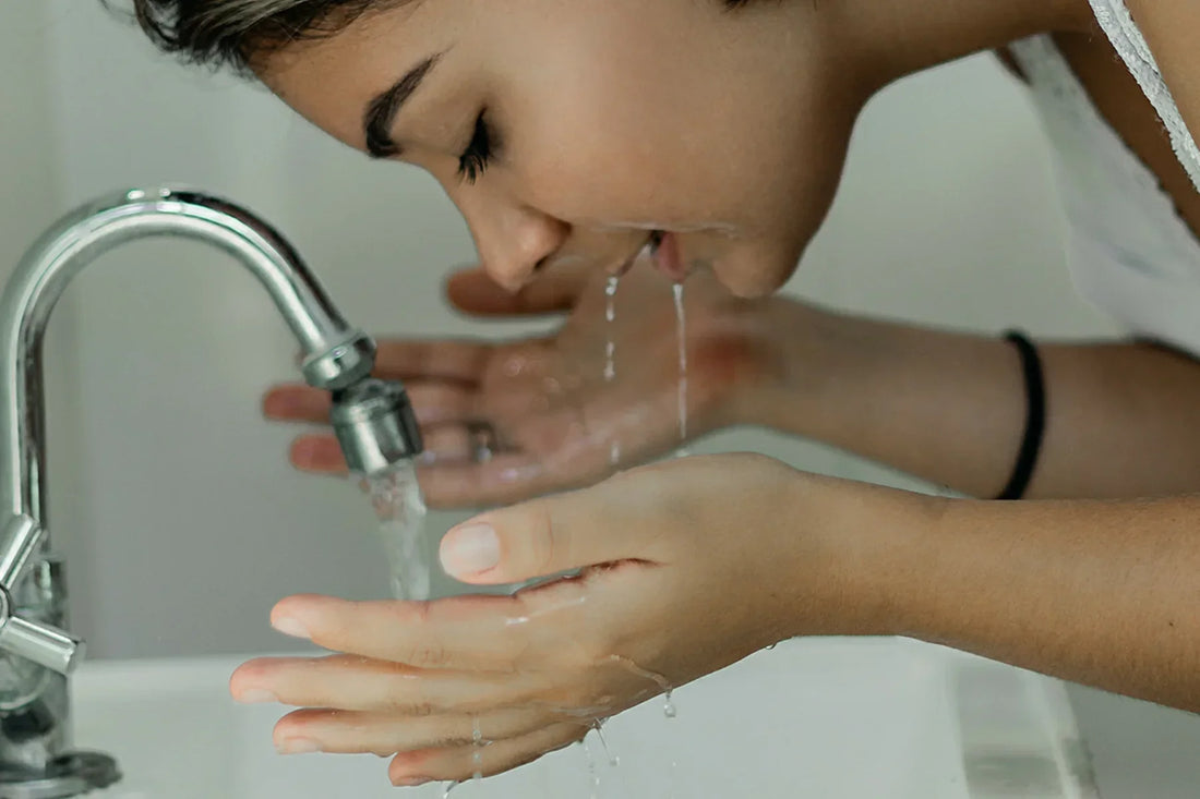 Top 10 Face Wash for Pimples and Dark Spots