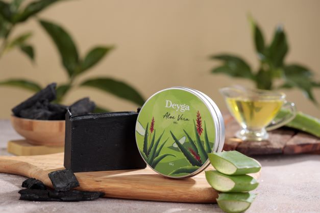 DEYGA’S CHARCOAL BATH BAR