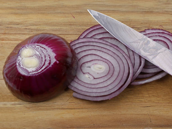 What Makes Onion Juice A Powerful Hair Care Ingredient