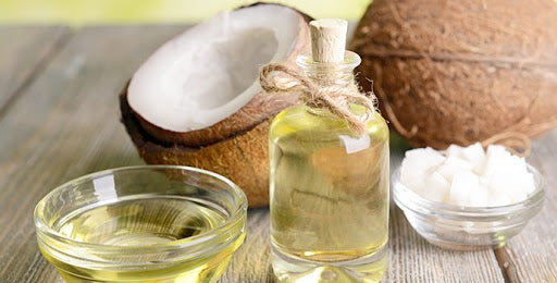 5 Reasons To Use Coconut Oil For Hair Growth