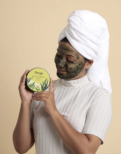 Spirulina Matcha Face Pack